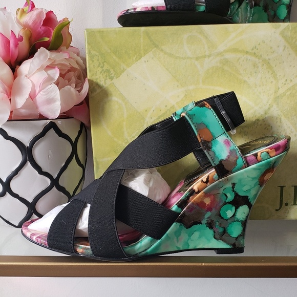 J.Renee Shoes - New J. Renee Floral Elastic Wedge Sandals